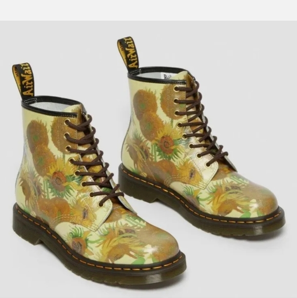 DR. MARTENS x THE NATIONAL GALLERY 1460 Van Gogh Sunflowers Sz US 8 Women/ 7 Men - Picture 9 of 10